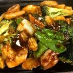 Best Shrimp w. Mixed Vegetables 杂菜虾 in Easton, MD