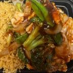 Best Szechuan Chicken 四川鸡(晚) in Easton, MD